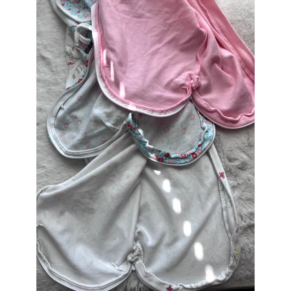 Aden + Anais Essentials Swaddles size 0-3M - Picture 3 of 5